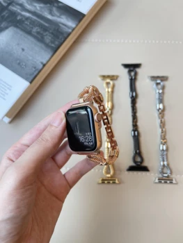 Luxo de diamante com pulseira de resina para a apple faixa de relógio de série 7 5 6 SE o metal de aço para mulheres senhora bracelete para o Iwatch 41 45 40 44 42 38